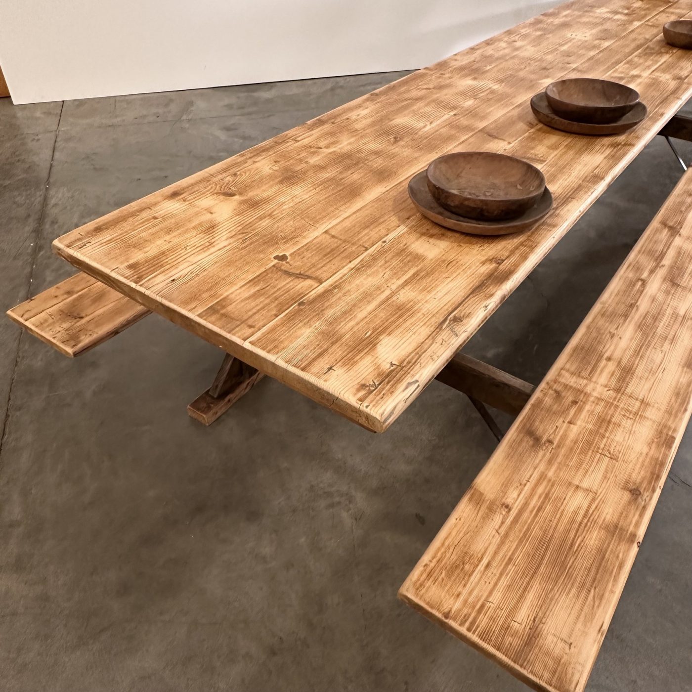 objet-vagabond-huge-table0002