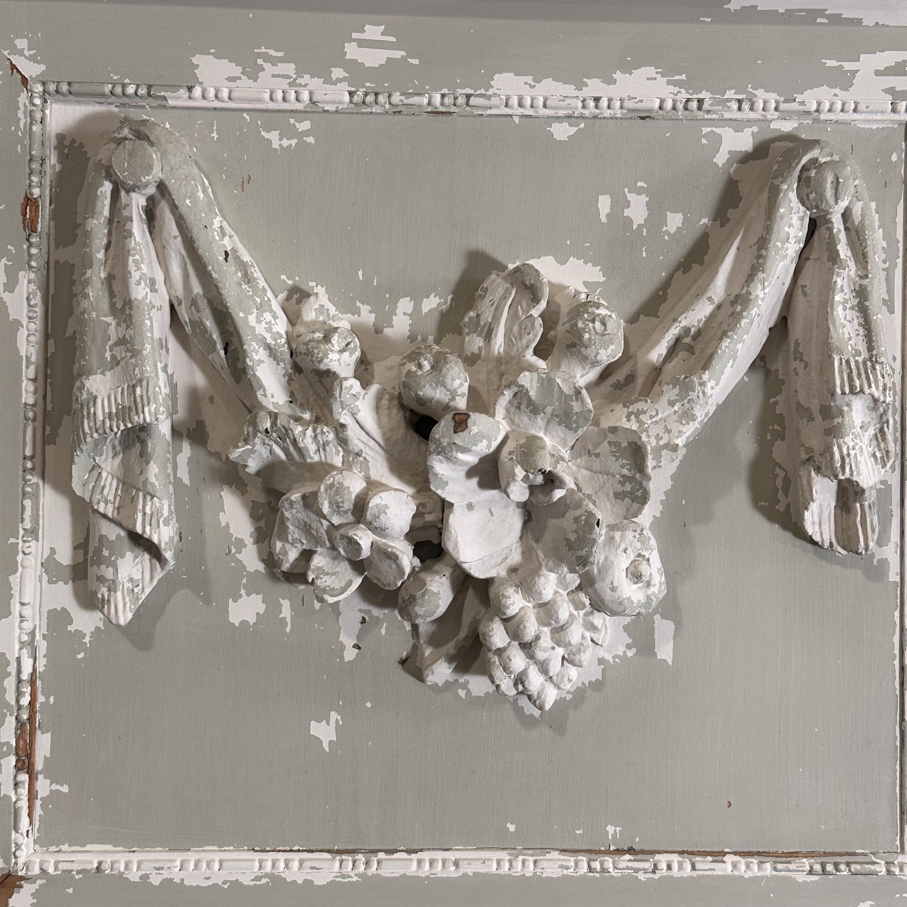 objet-vagabond-painted-cupboard0011