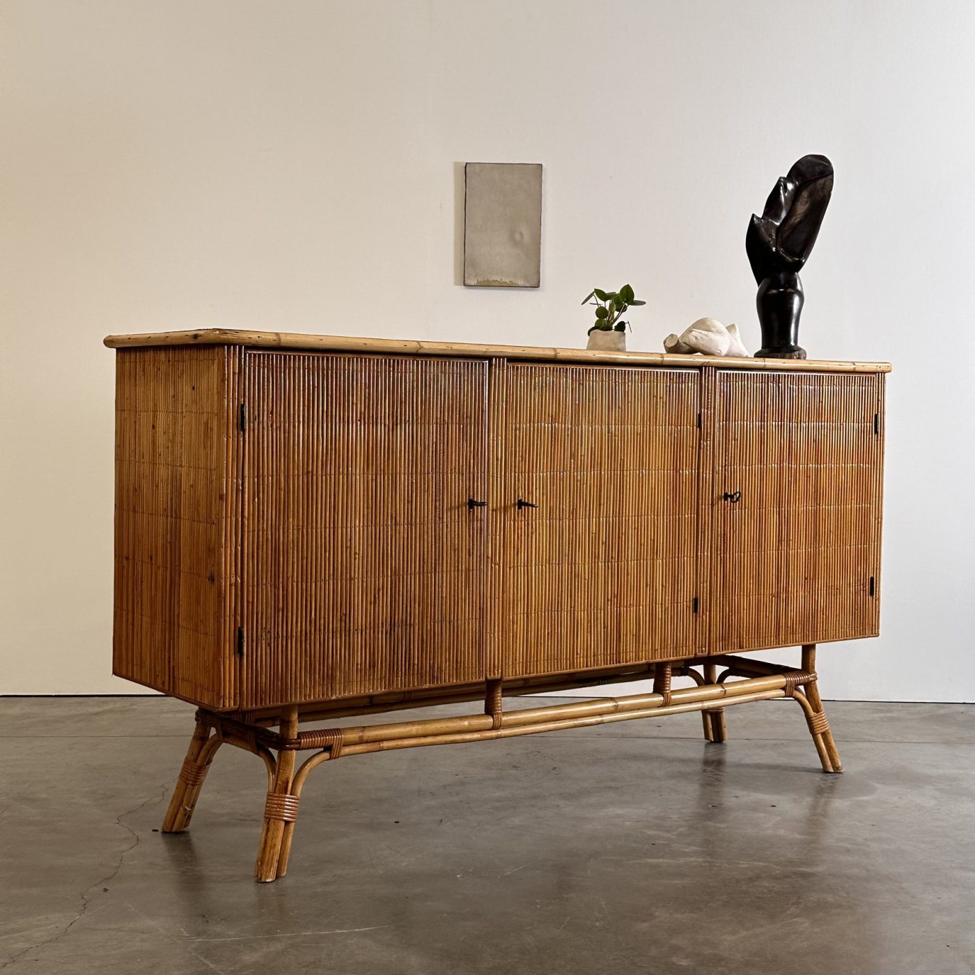 objet-vagabond-rattan-sideboard0007