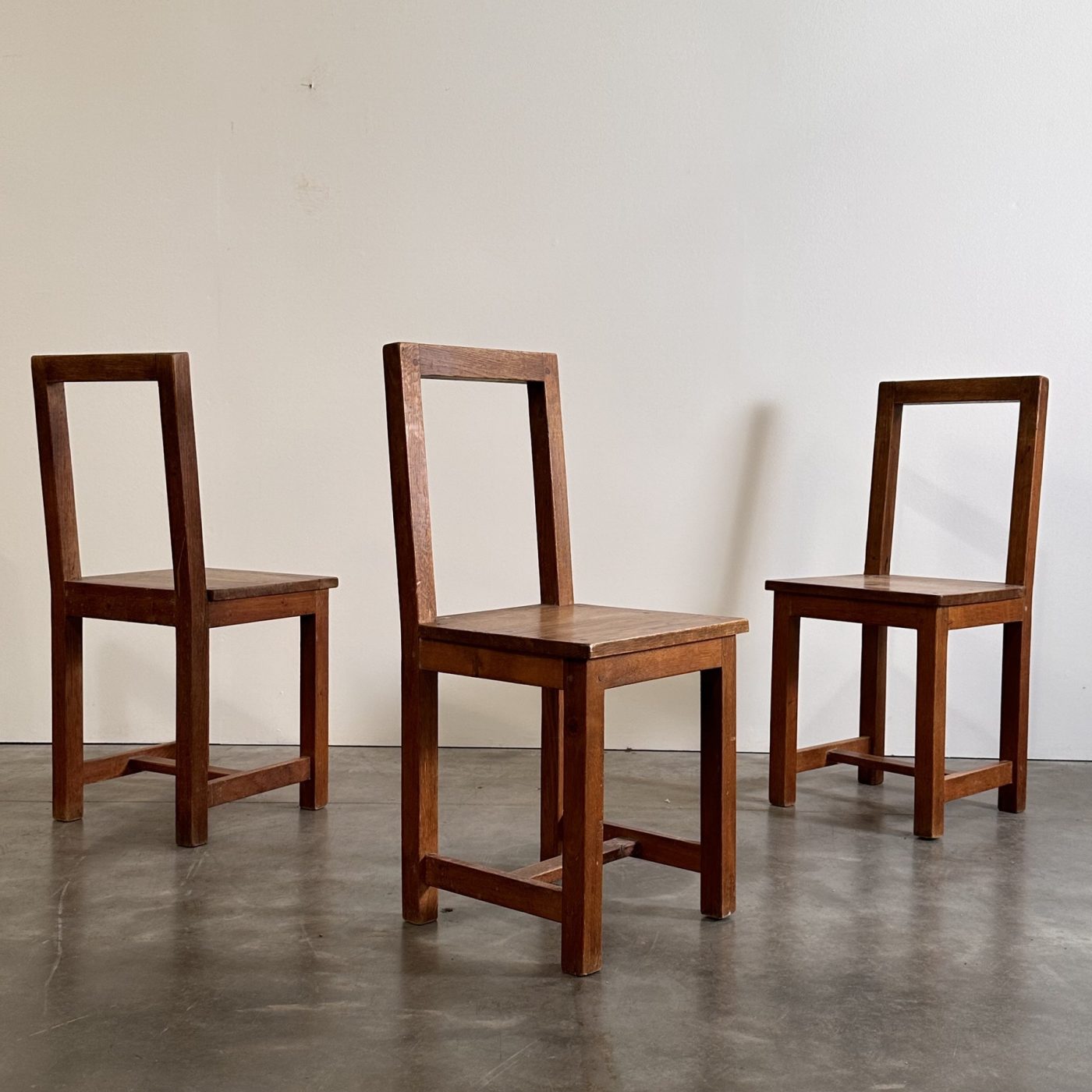 objet-vagabond-simple-chairs0006