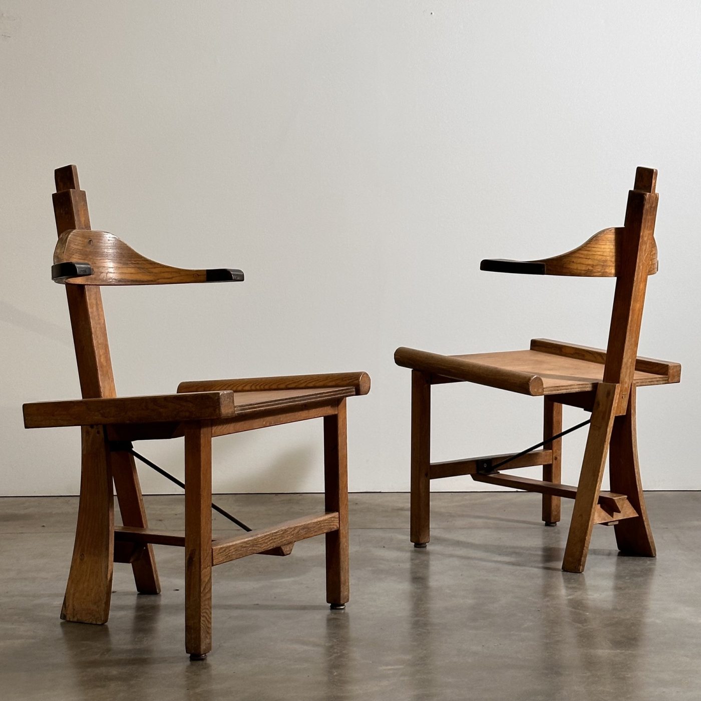 objet-vagabond-curious-chairs0009