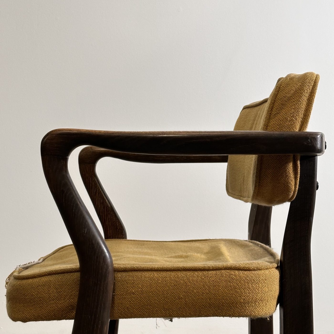 objet-vagabond-guillerme-armchairs0007