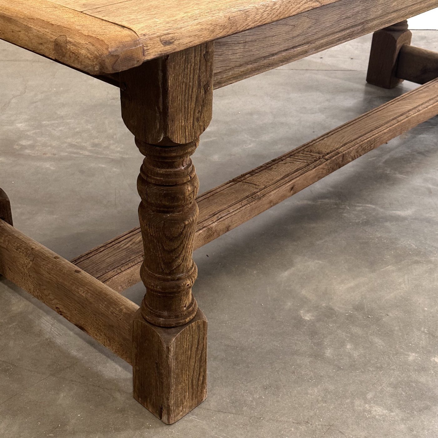 objet-vagabond-oak-table0000