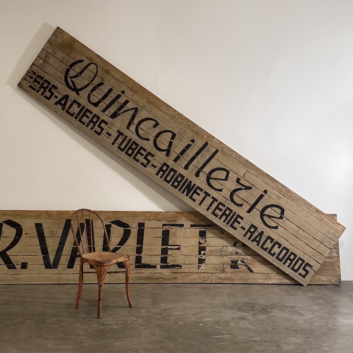 objet-vagabond-painted-sign0003