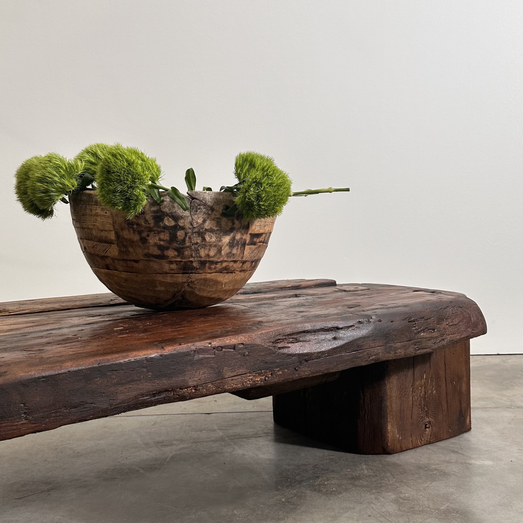 objet-vagabond-primitive-lowtable0008