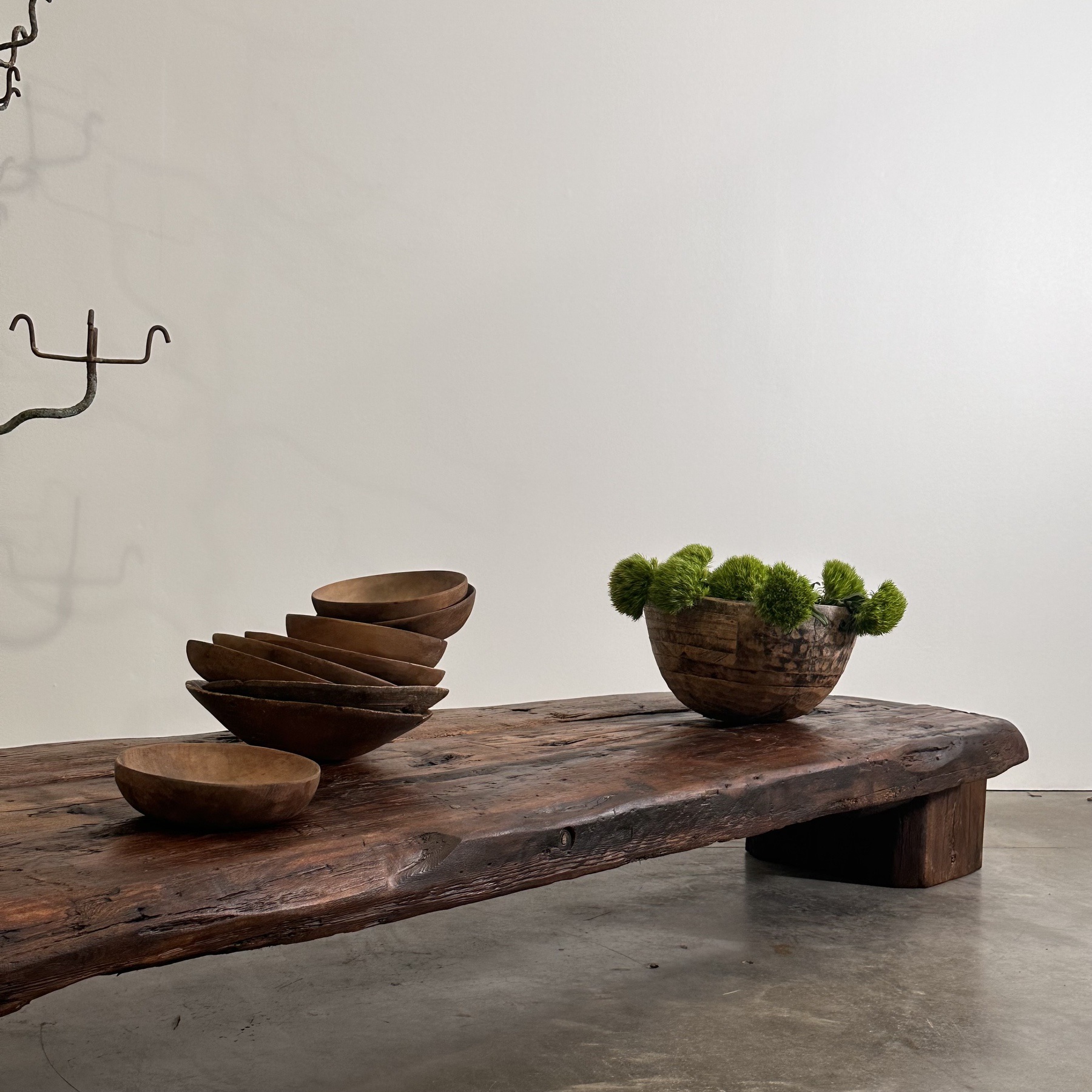 objet-vagabond-primitive-lowtable0009