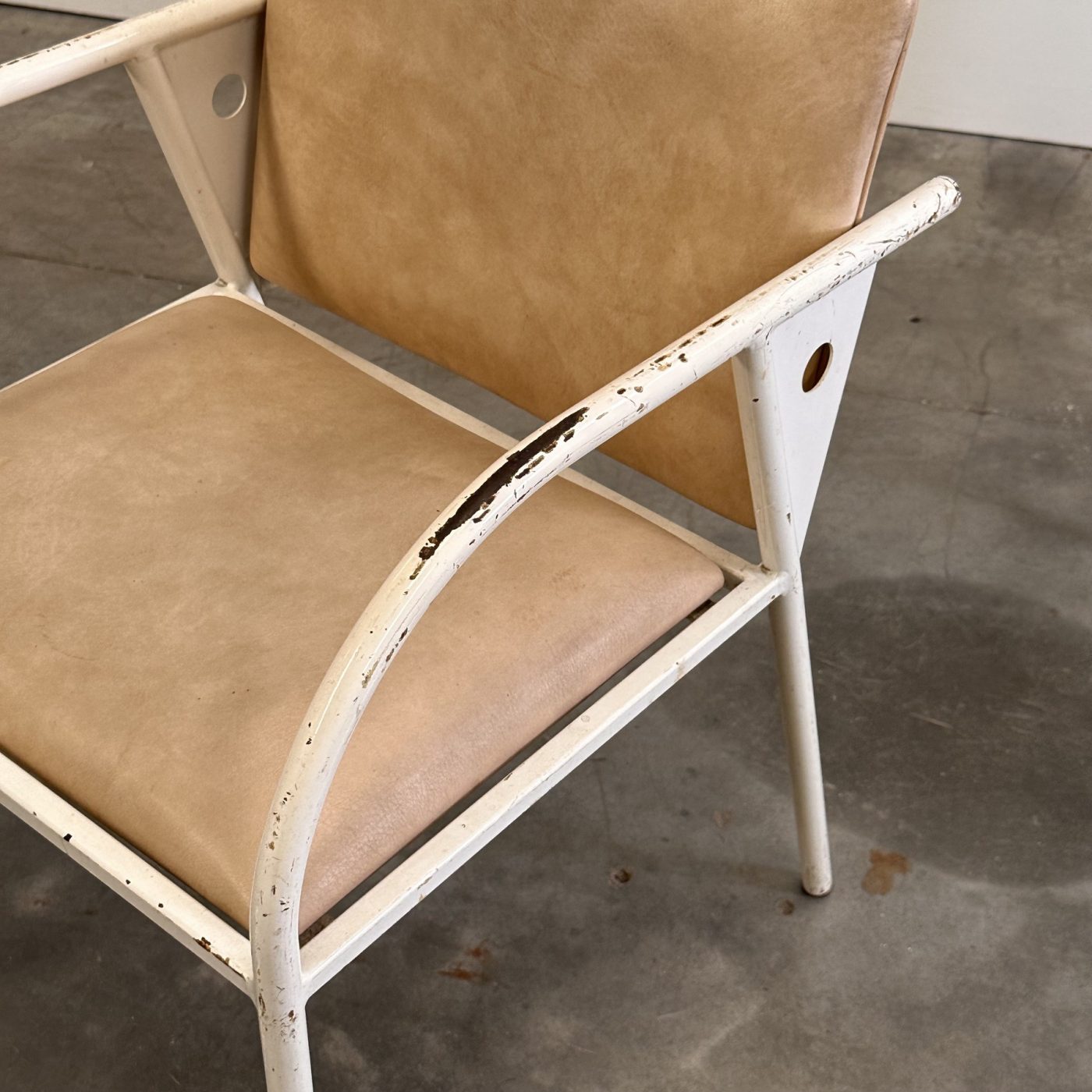 objet-vagabond-metal-armchairs0000