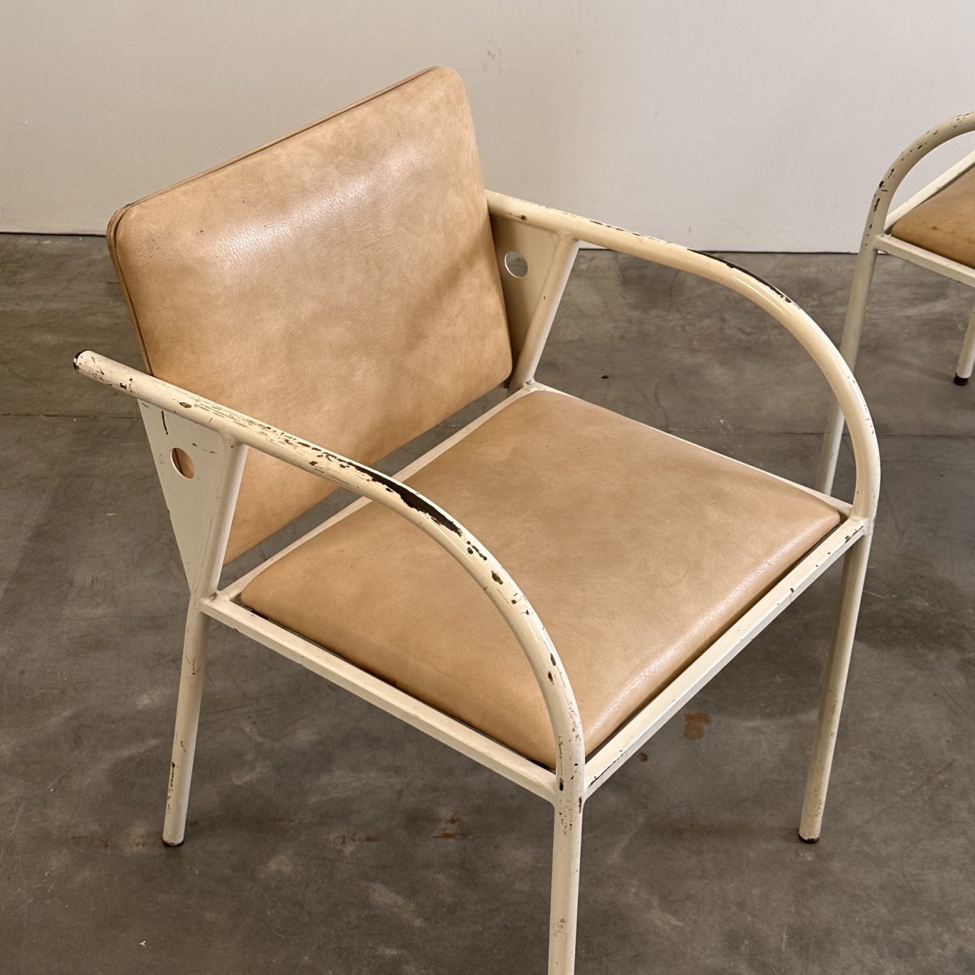 objet-vagabond-metal-armchairs0004