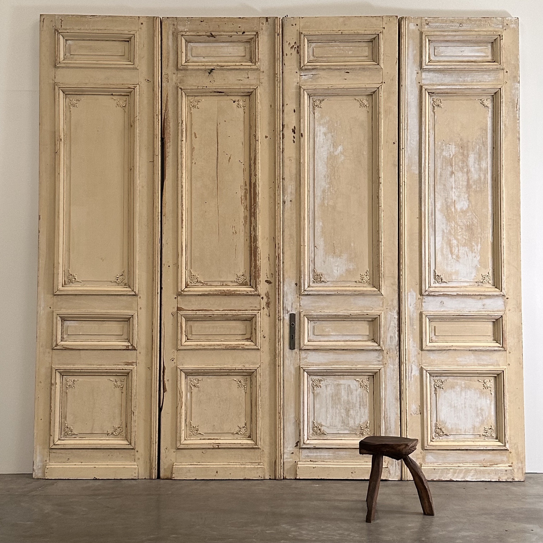 objet-vagabond-painted-doors0002