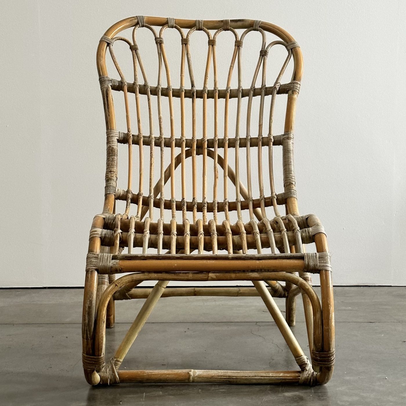 objet-vagabond-rattan-chair0002