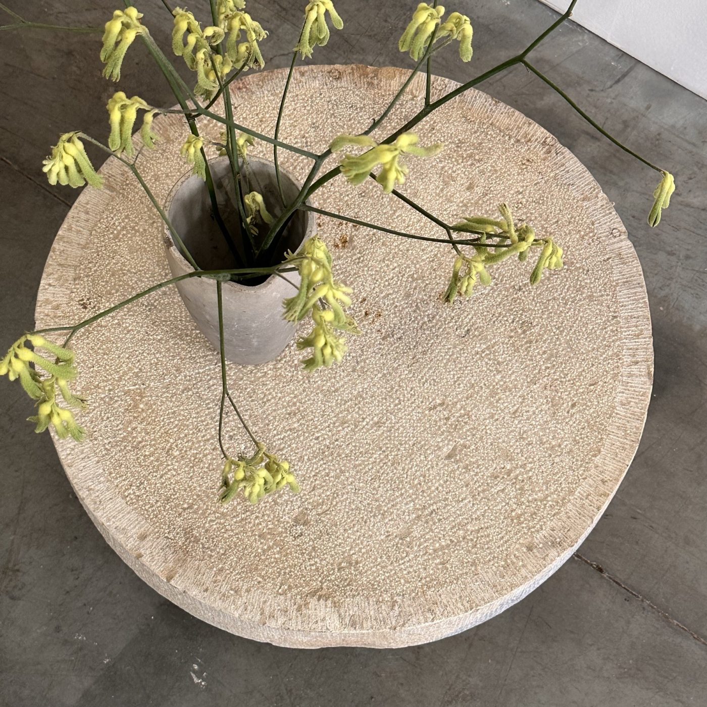 objet-vagabond-stone-coffeetable0001