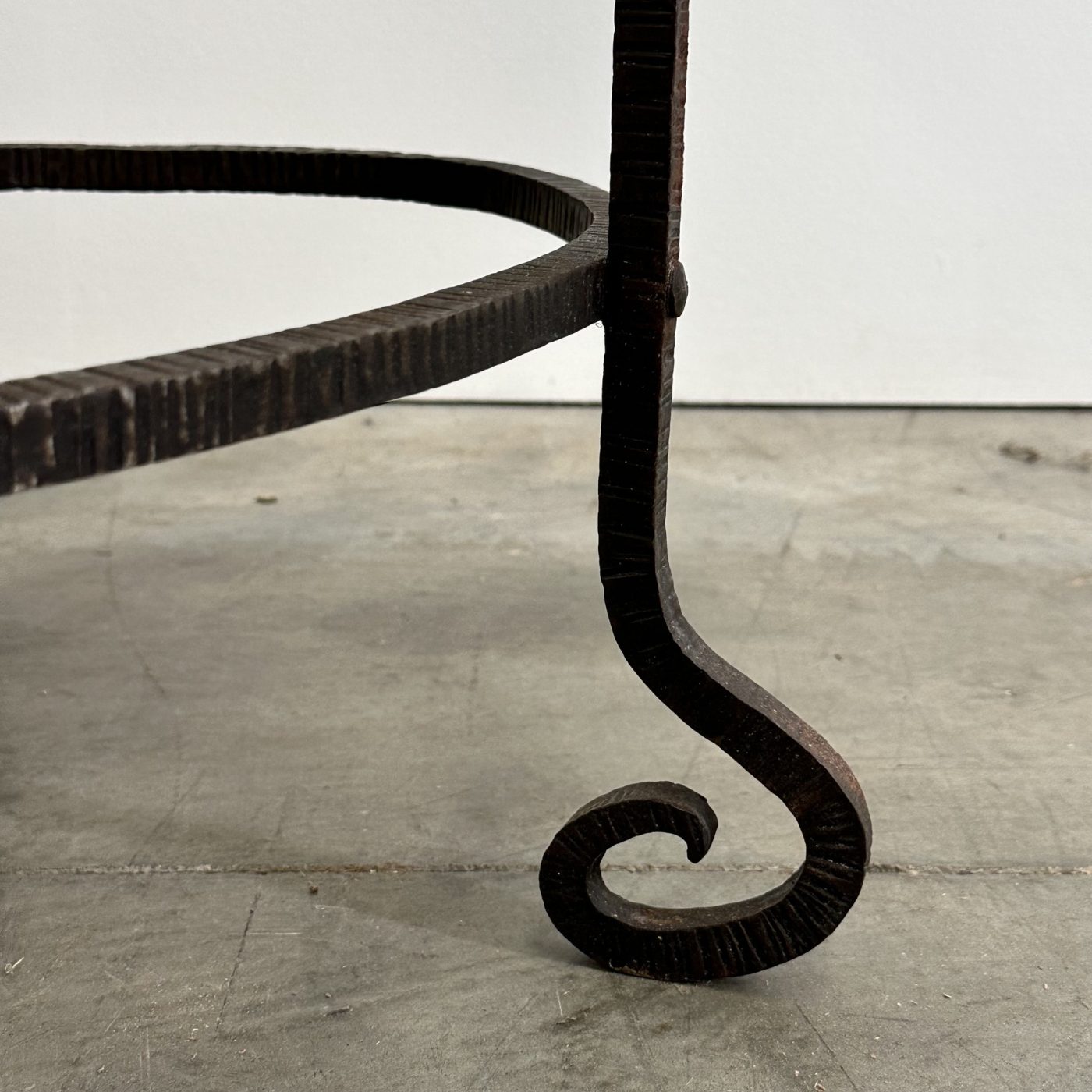 objet-vagabond-artdeco-table0008