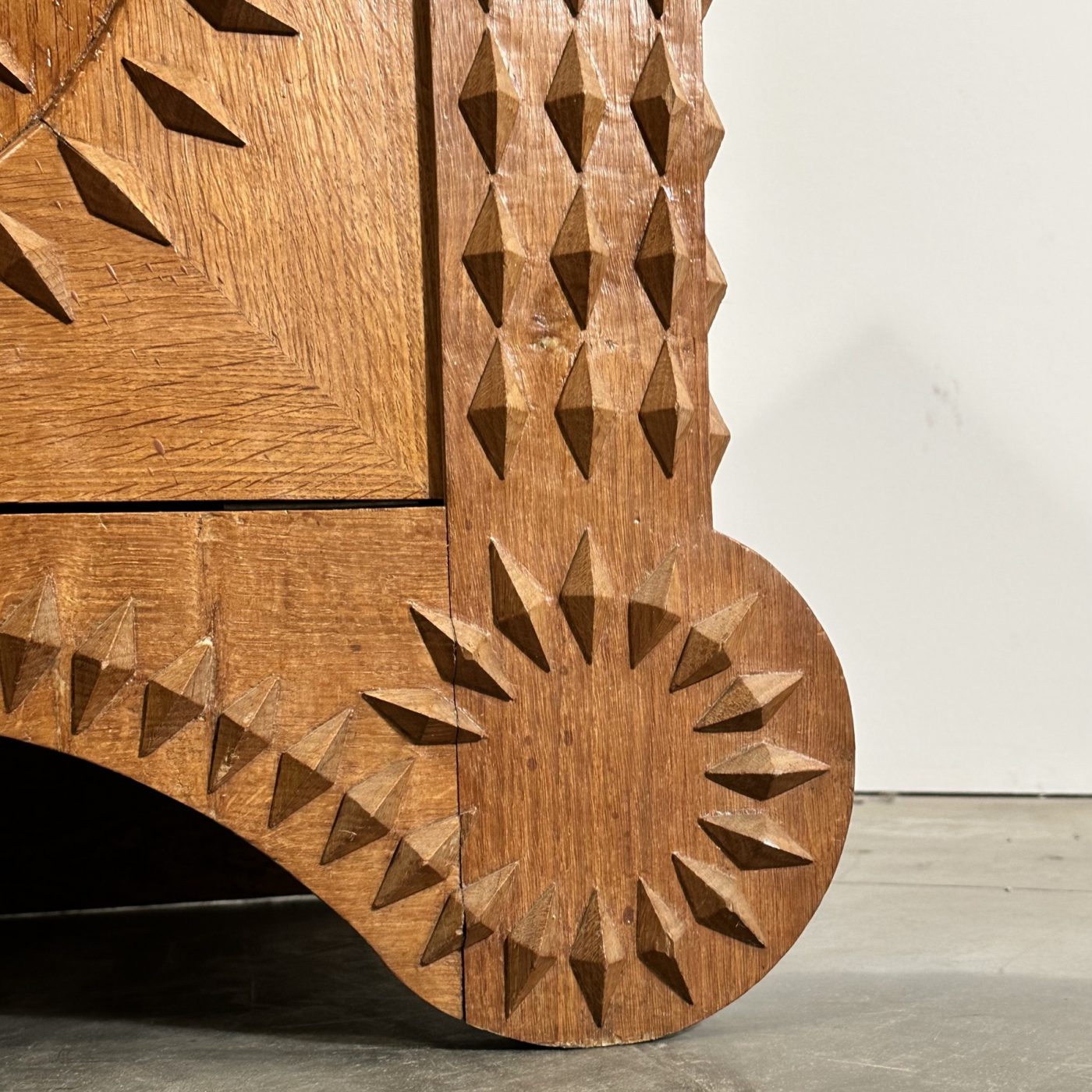 objet-vagabond-brutalist-sideboard0012