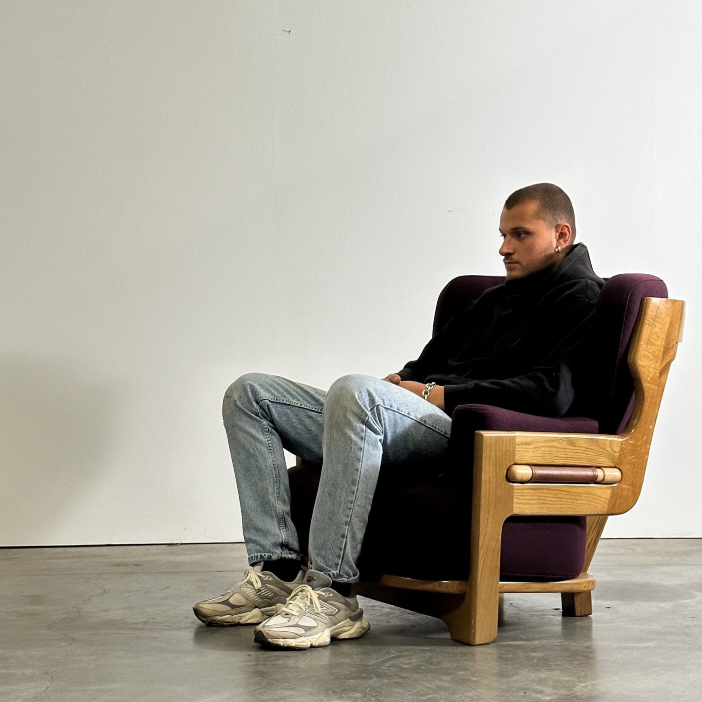 objet-vagabond-denis-armchairs0007