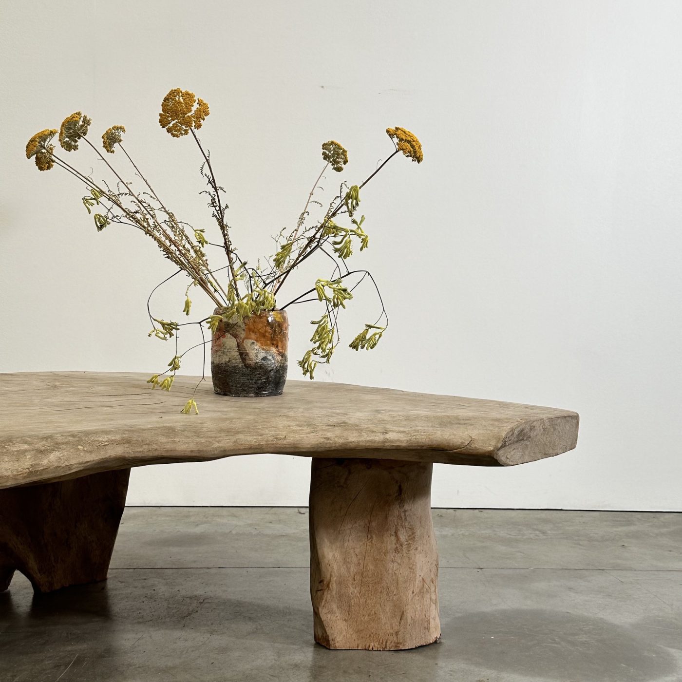 objet-vagabond-primitive-coffeetable0001