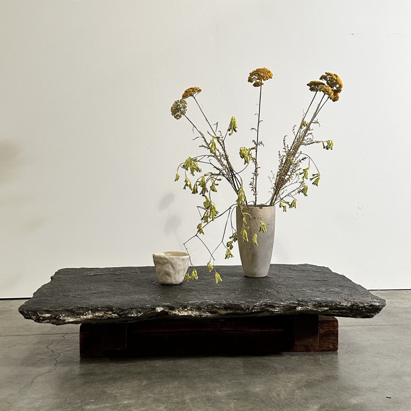 objet-vagabond-stone-sidetables0002