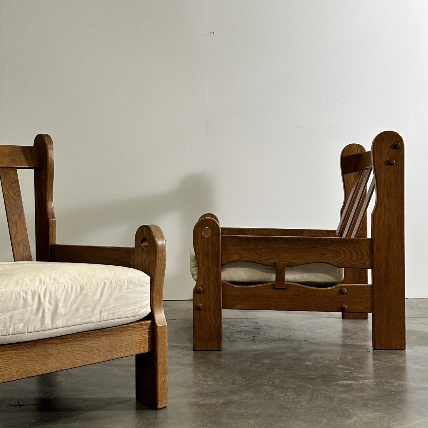 objet-vagabond-brutalist-armchairs0001