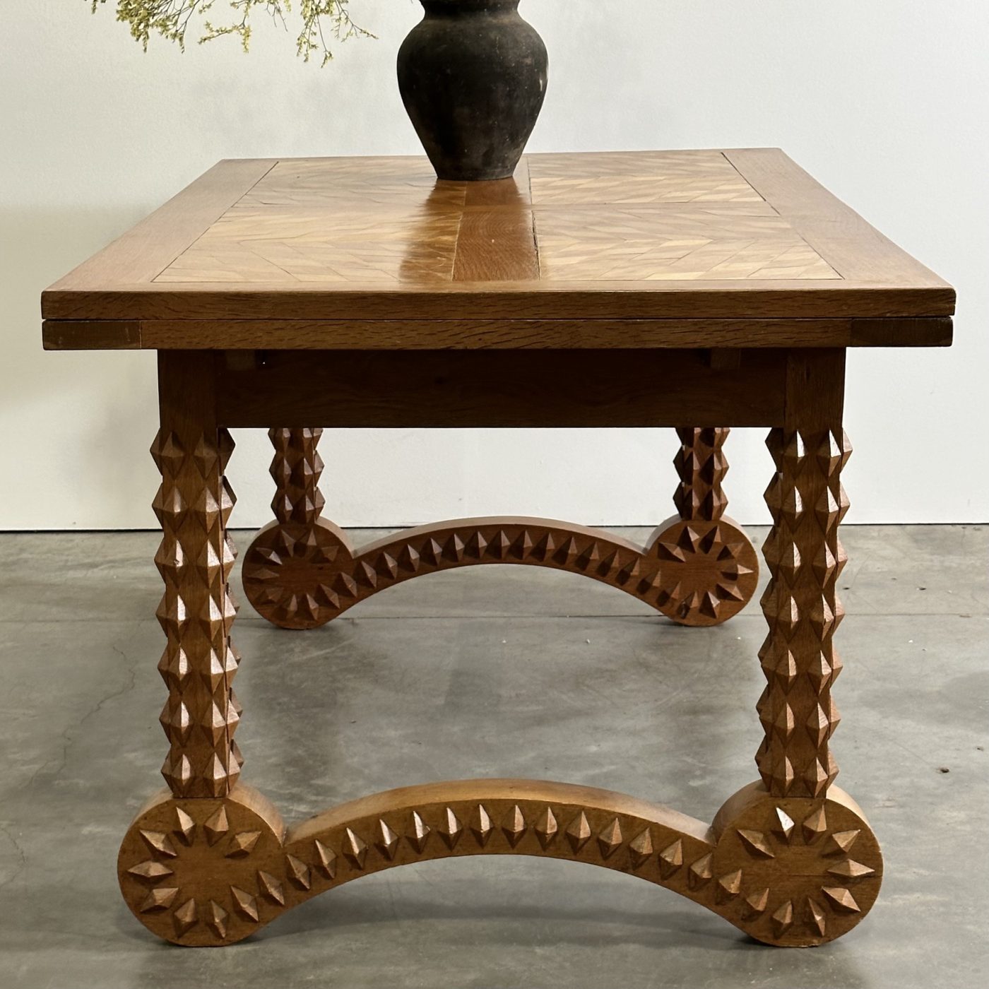 objet-vagabond-brutalist-table0003