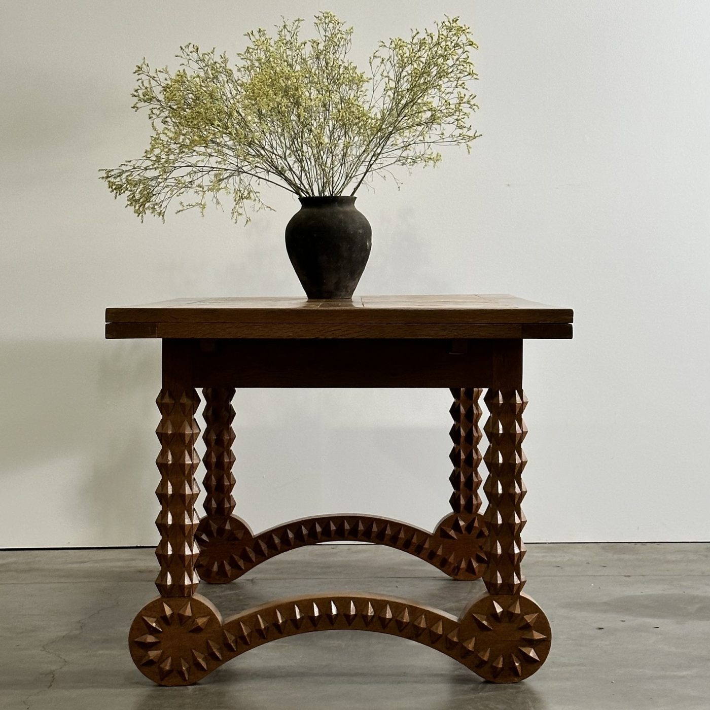 objet-vagabond-brutalist-table0006