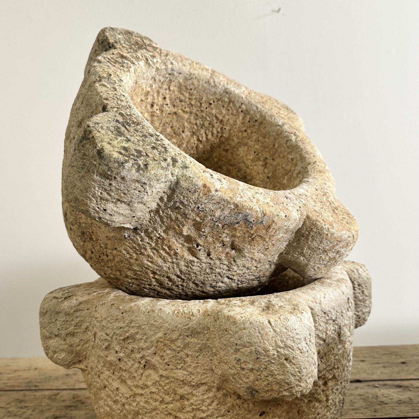 objet-vagabond-caststone-mortar0000