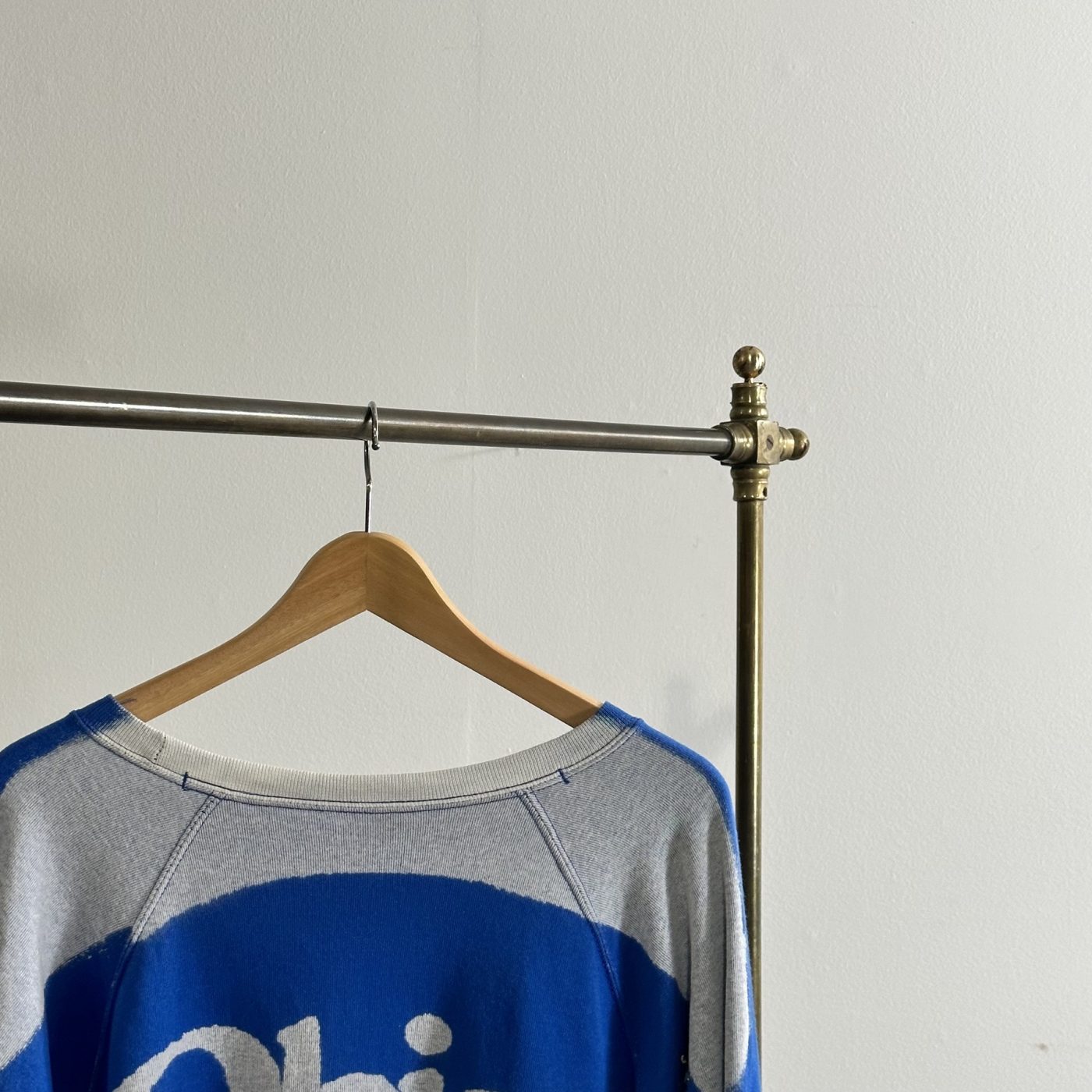 objet-vagabond-clothier-rack0001