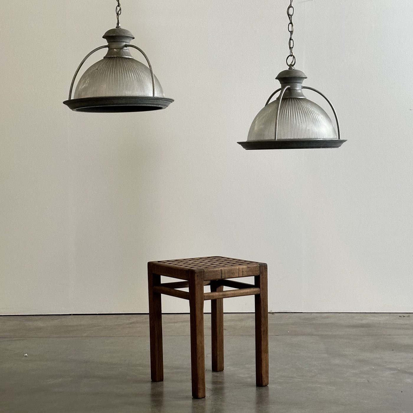 objet-vagabond-holophane-lamps0002