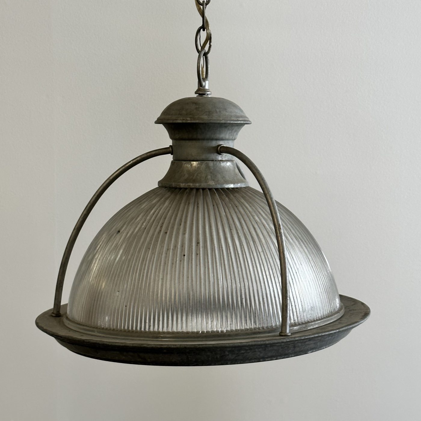 objet-vagabond-holophane-lamps0006