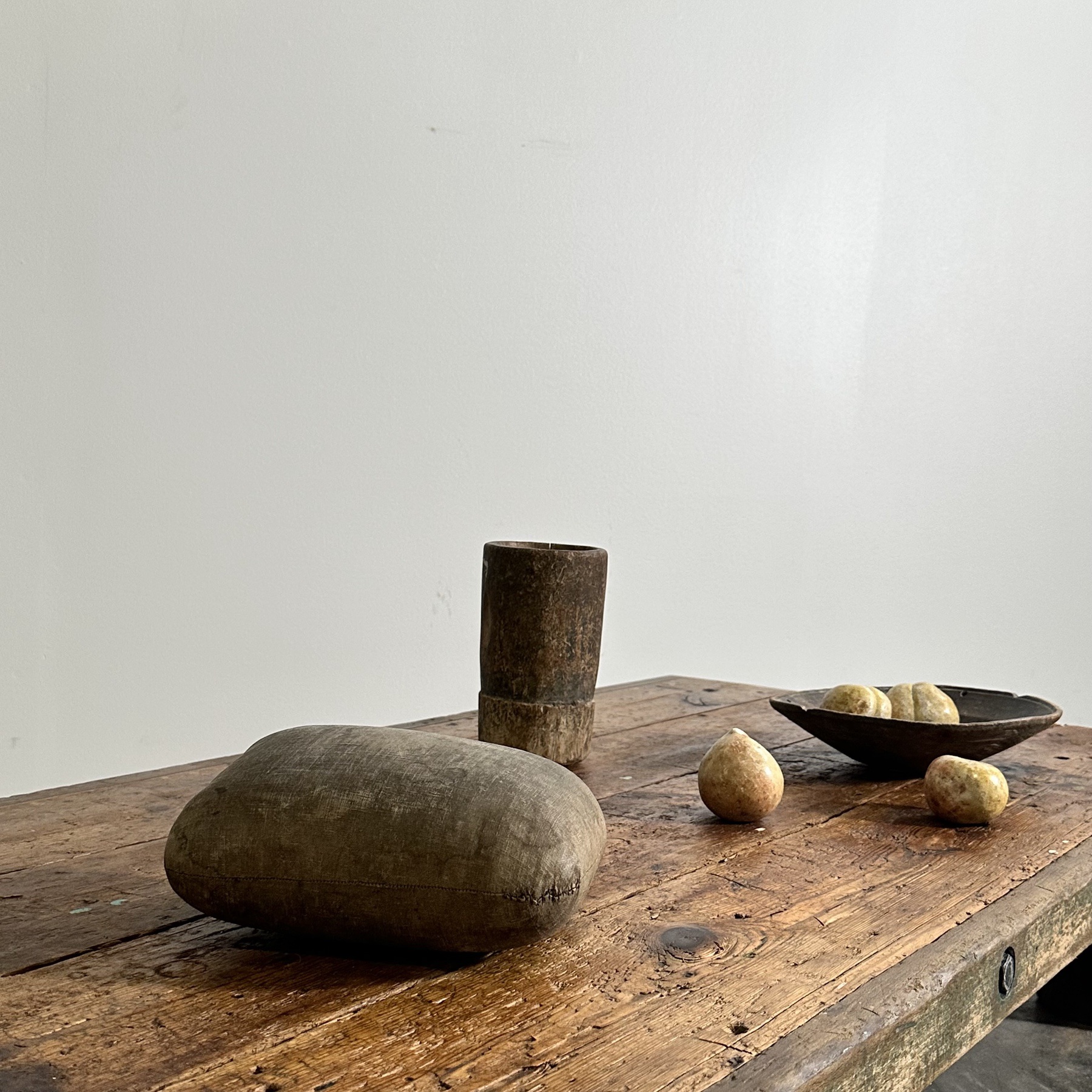 objet-vagabond-large-primitive-coffeetable0007