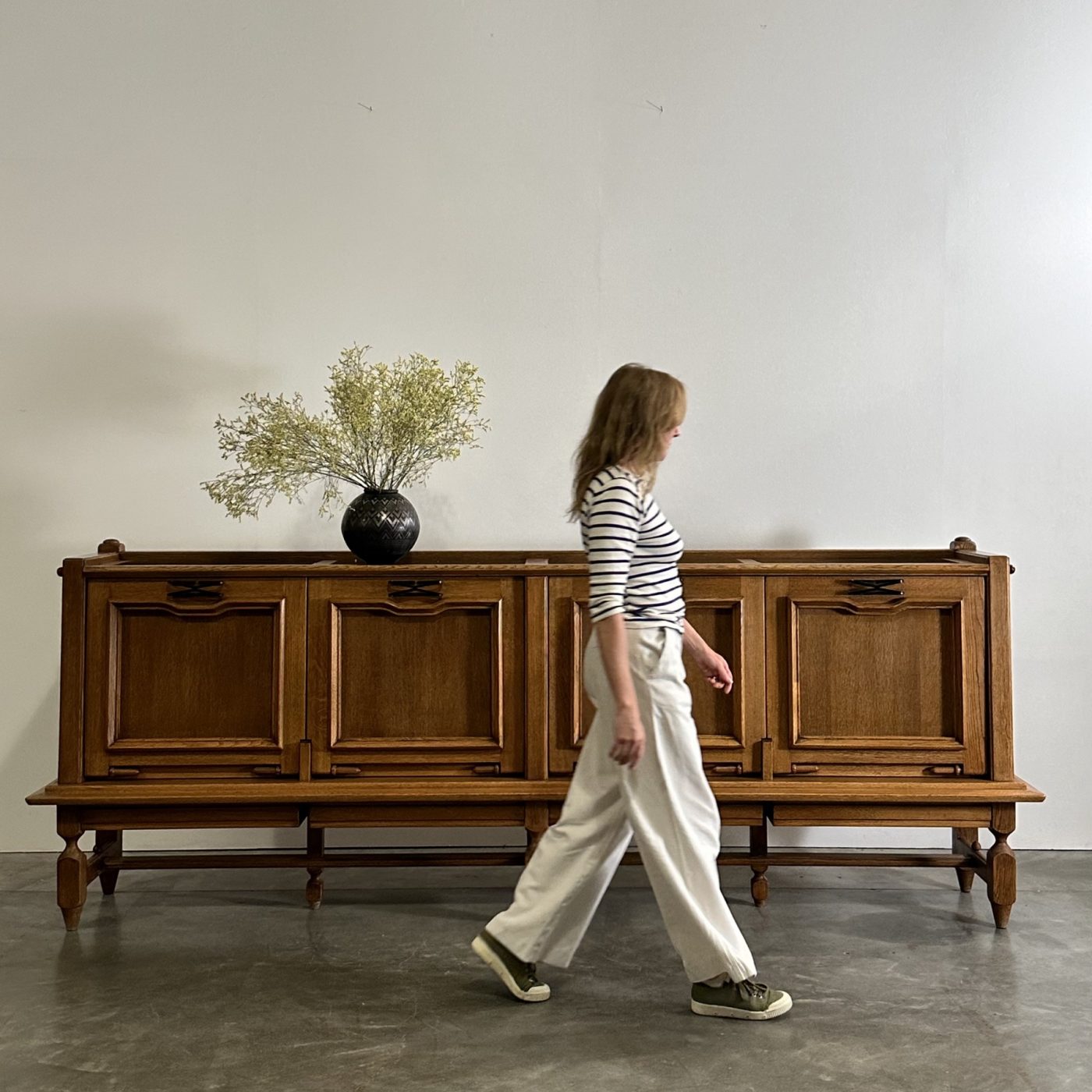 objet-vagabond-large-sideboard0001