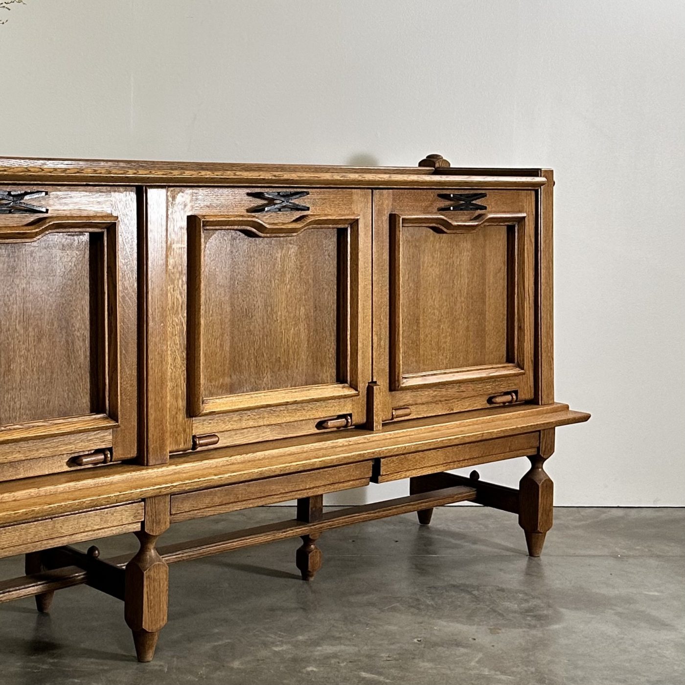 objet-vagabond-large-sideboard0014