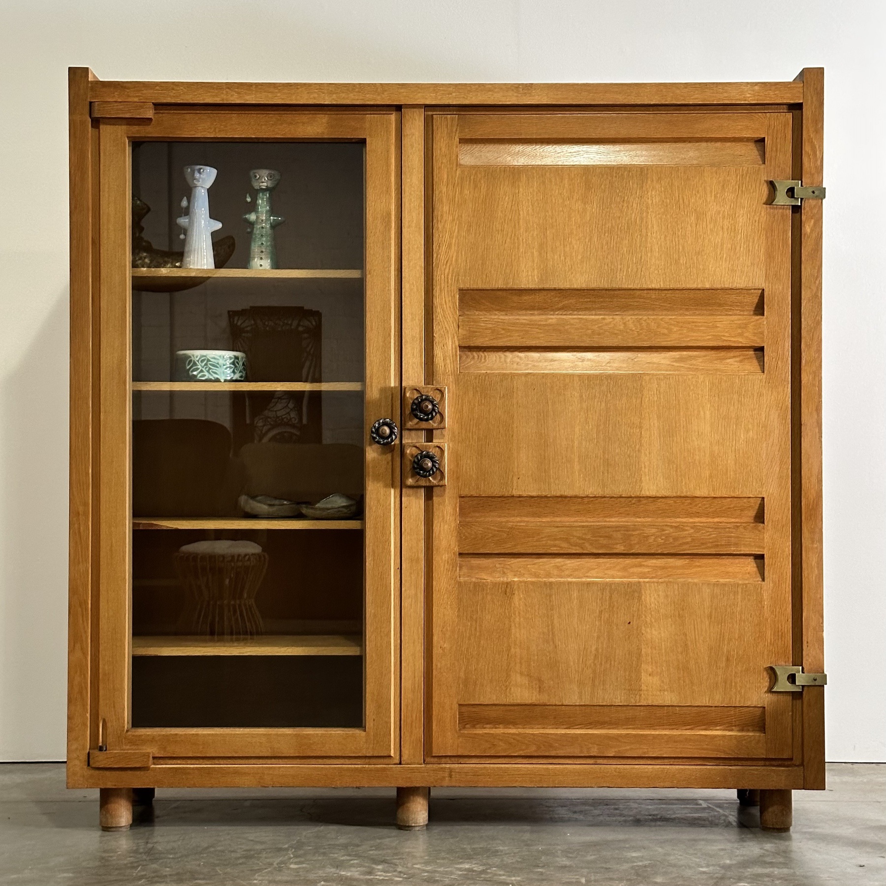 midcentury oak bookcase – Objet Vagabond
