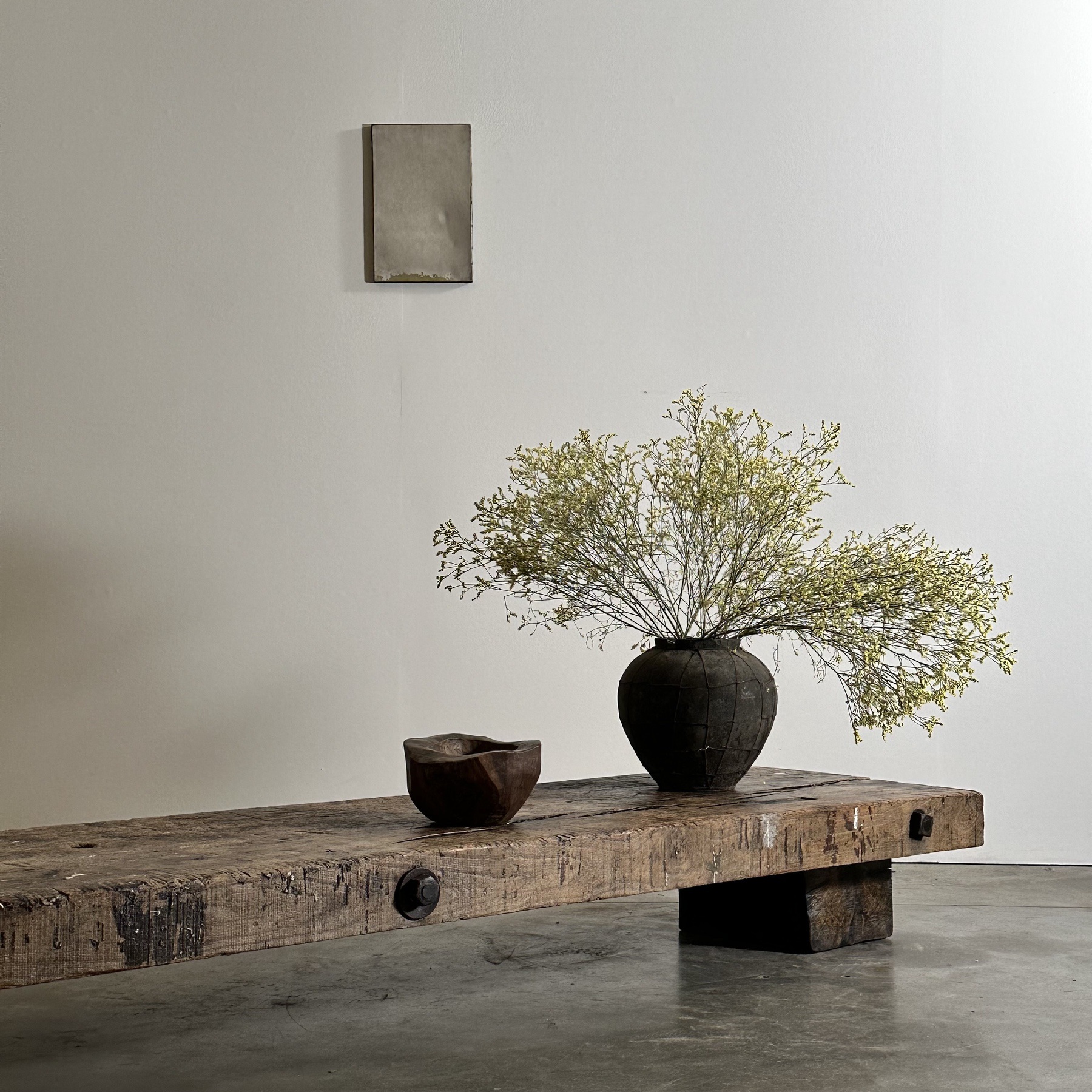 objet-vagabond-primitve-coffeetable0002