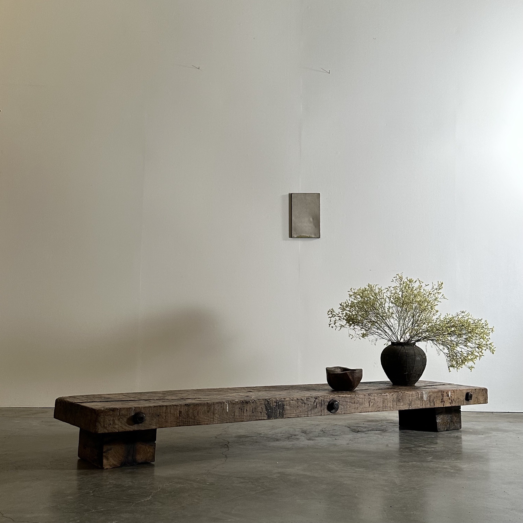 objet-vagabond-primitve-coffeetable0005