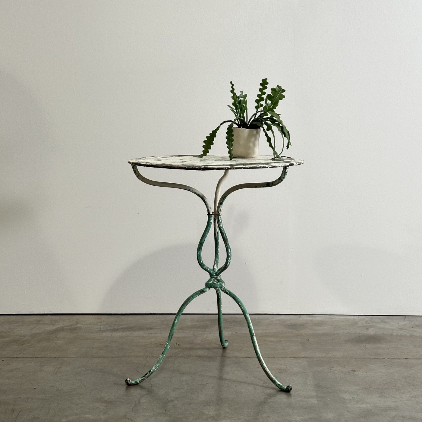 objet-vagabond-garden-gueridon0001