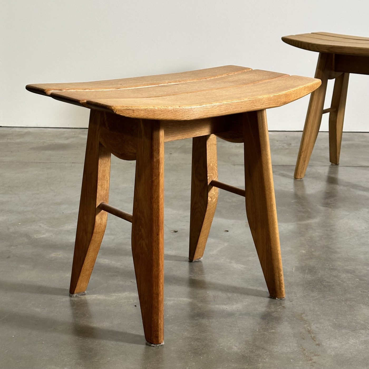 objet-vagabond-guillerme-stools0000