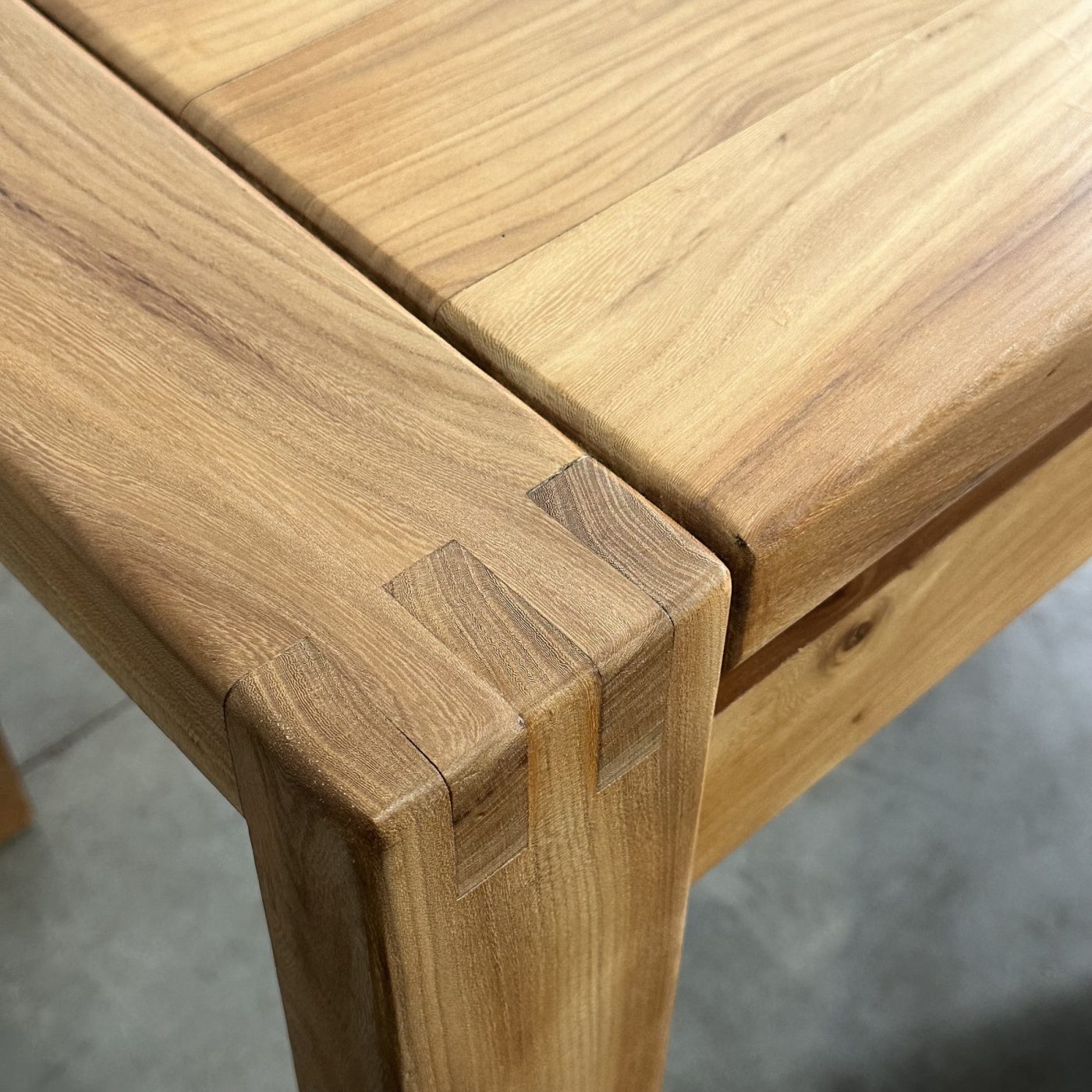 objet-vagabond-maisonregain-table0004