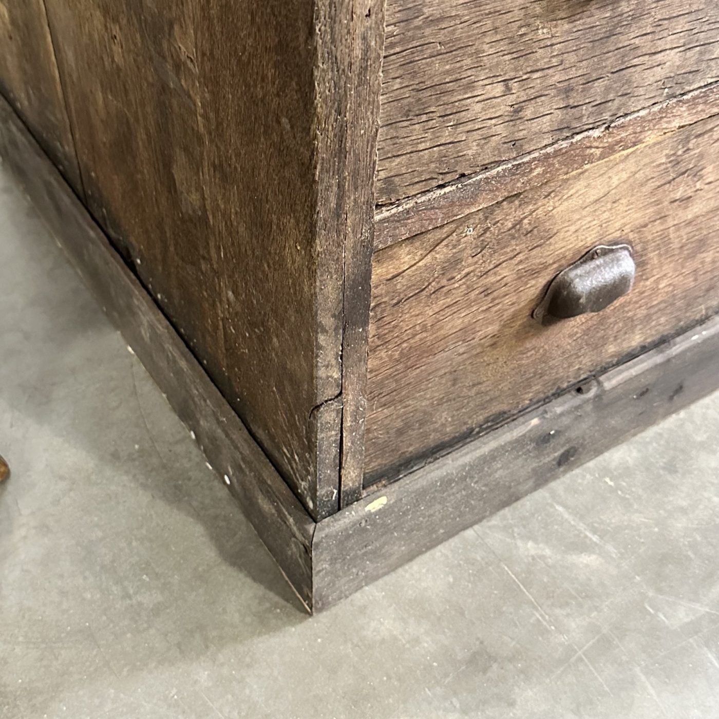 objet-vagabond-oak-chest0005