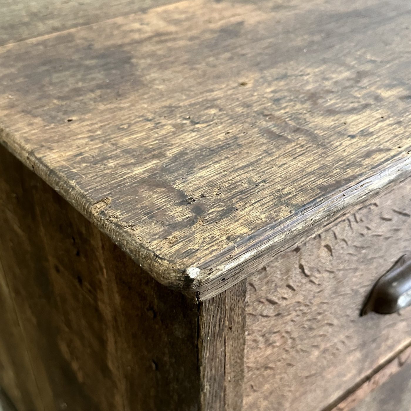 objet-vagabond-oak-chest0007