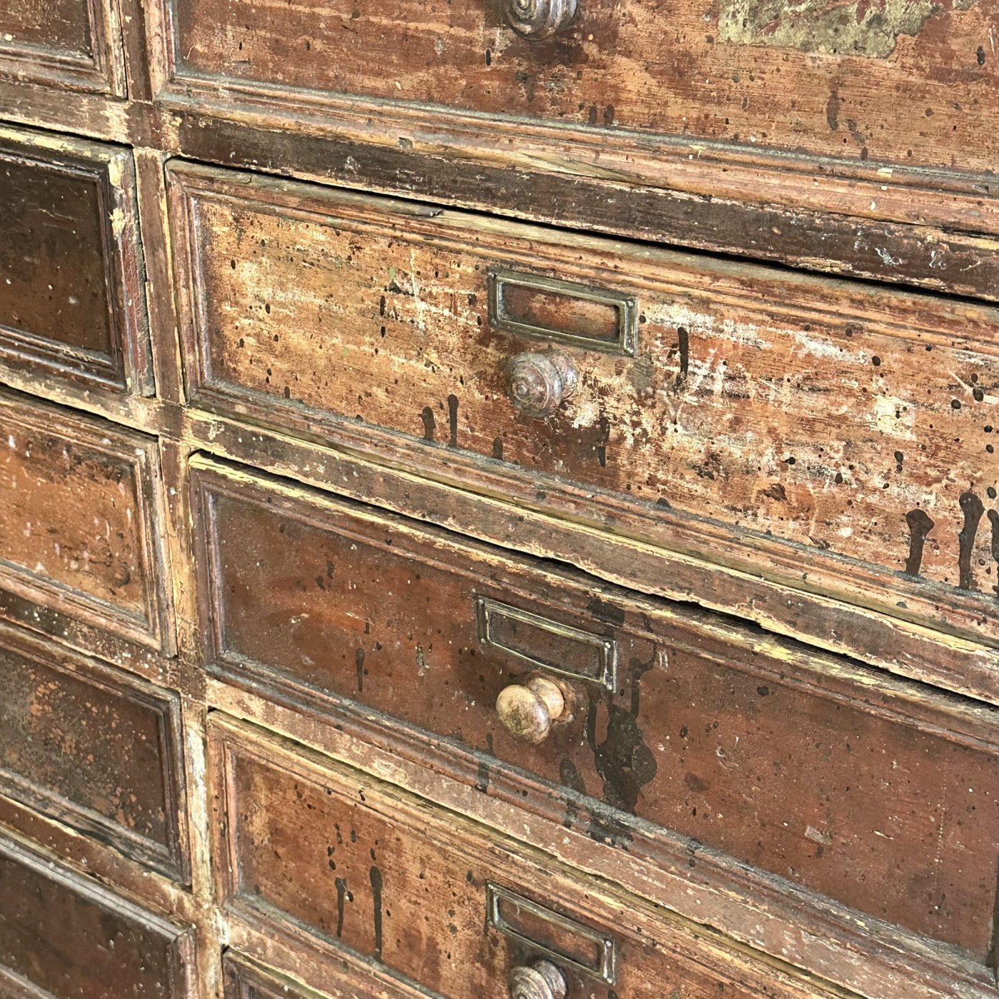 objet-vagabond-painted-chest0000