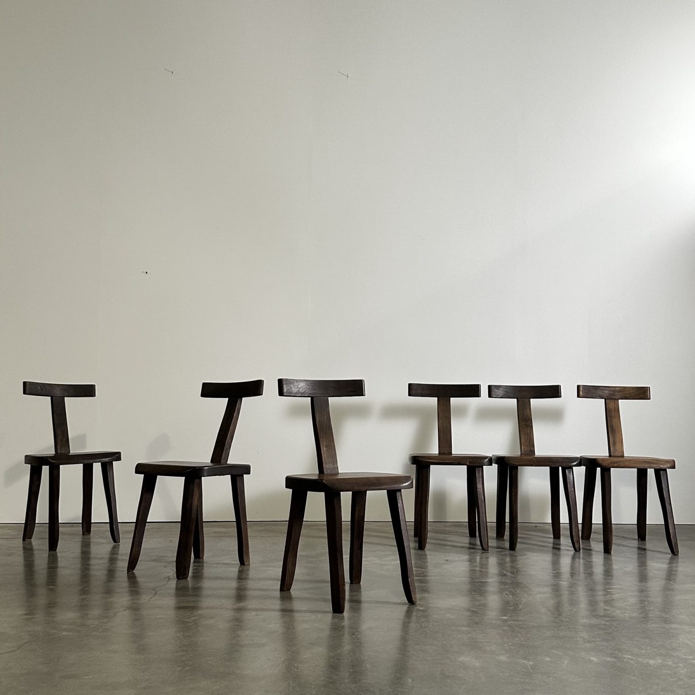 objet-vagabond-t-chairs0001