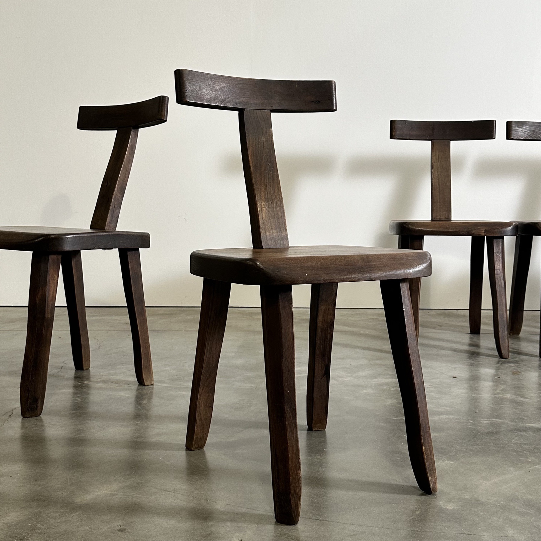 objet-vagabond-t-chairs0002