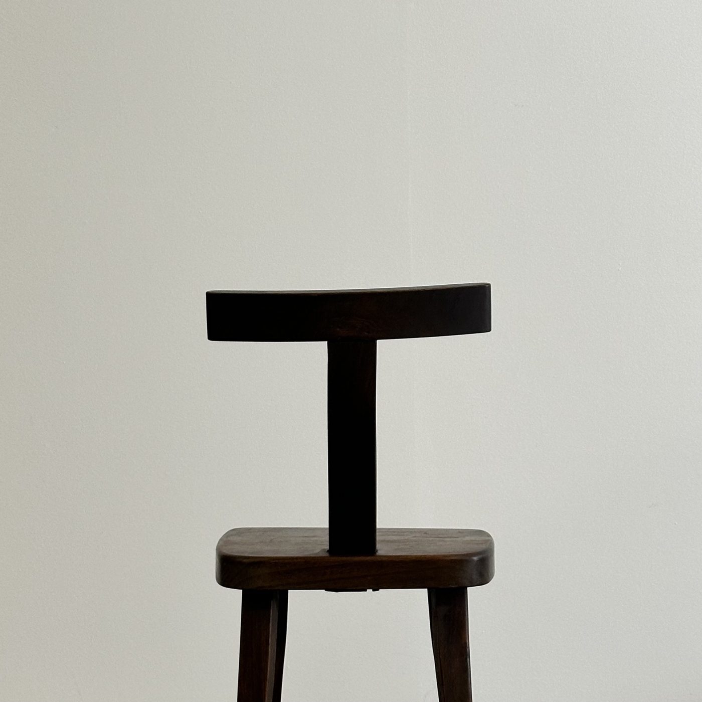 objet-vagabond-t-chairs0005