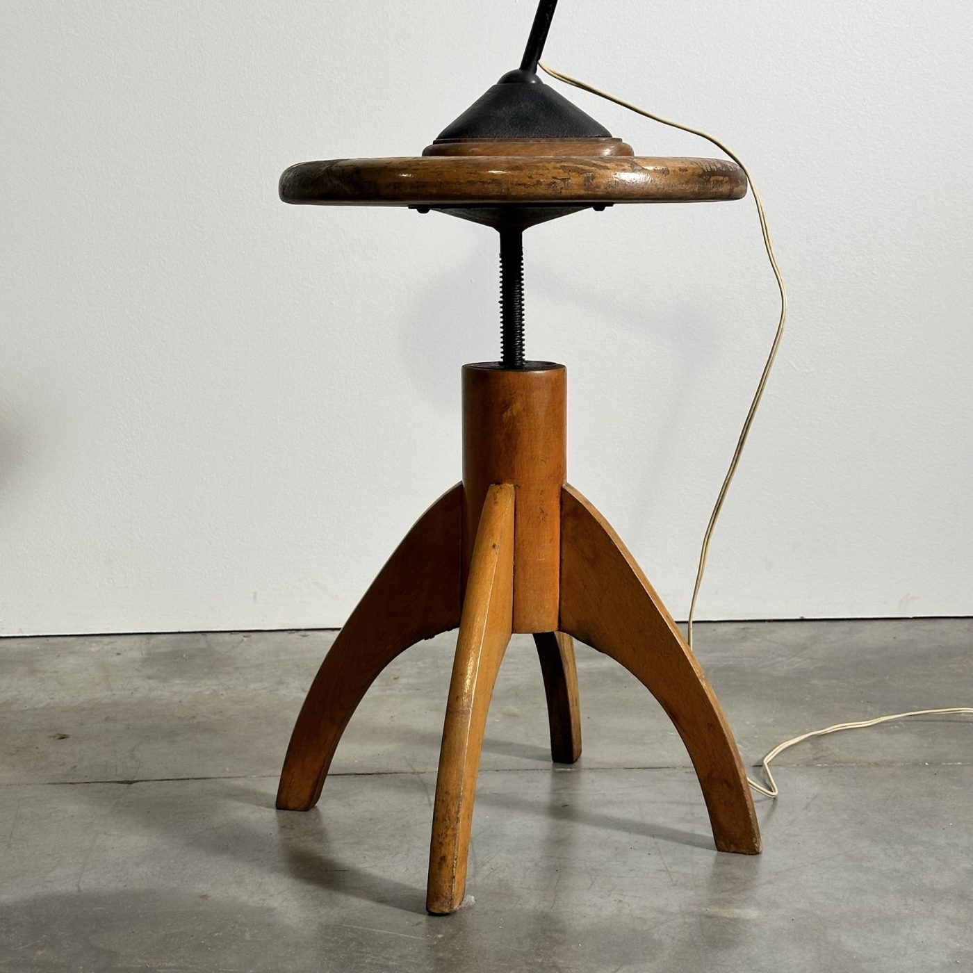 objet-vagabond-wooden-stool0005