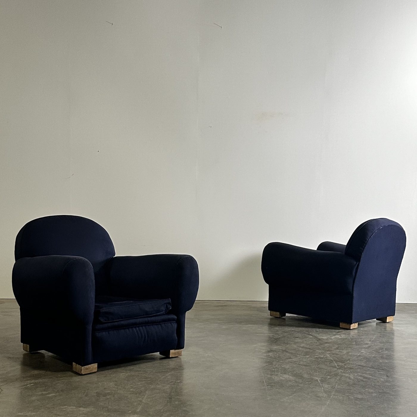 objet-vagabond-club-chairs0007