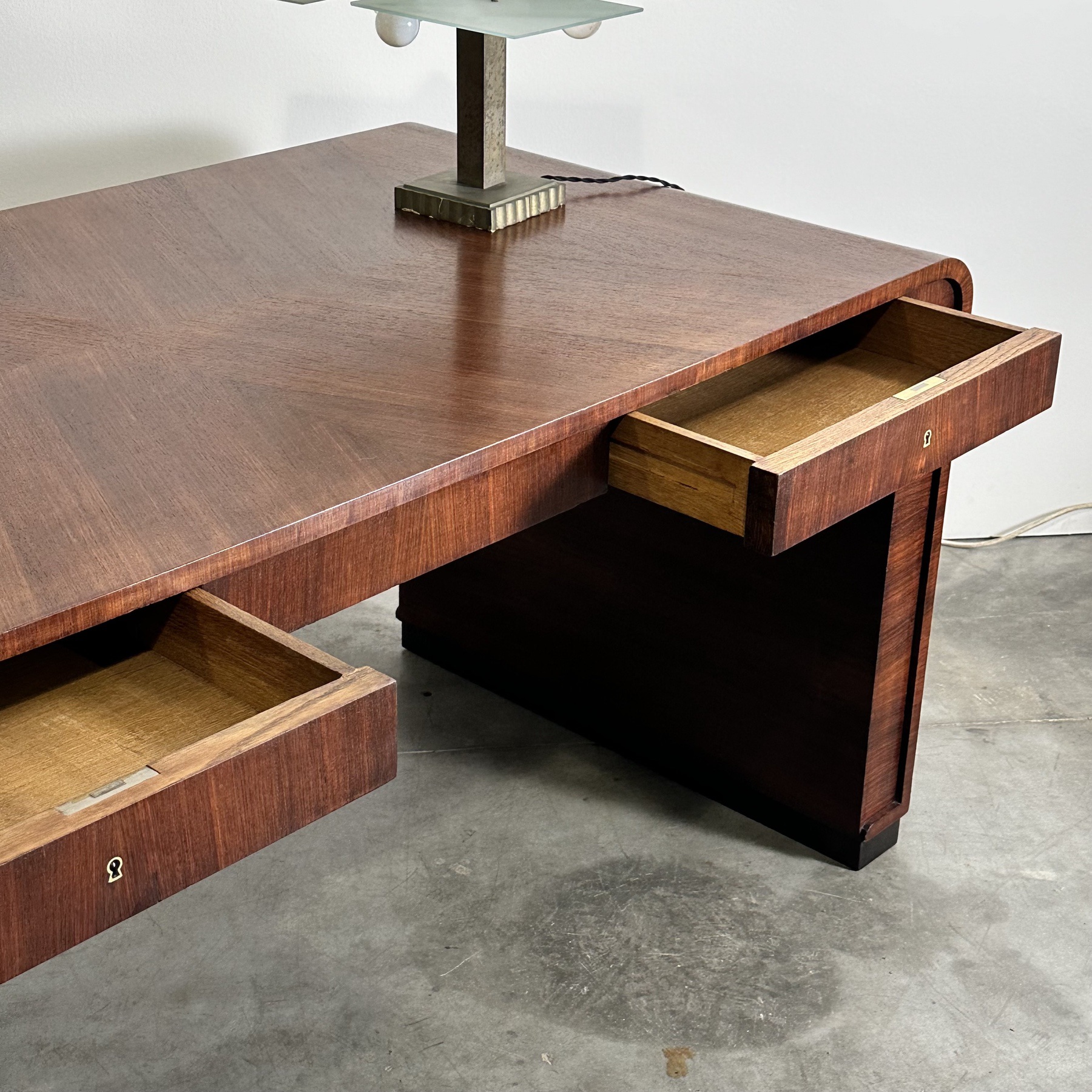 objet-vagabond-desk0007