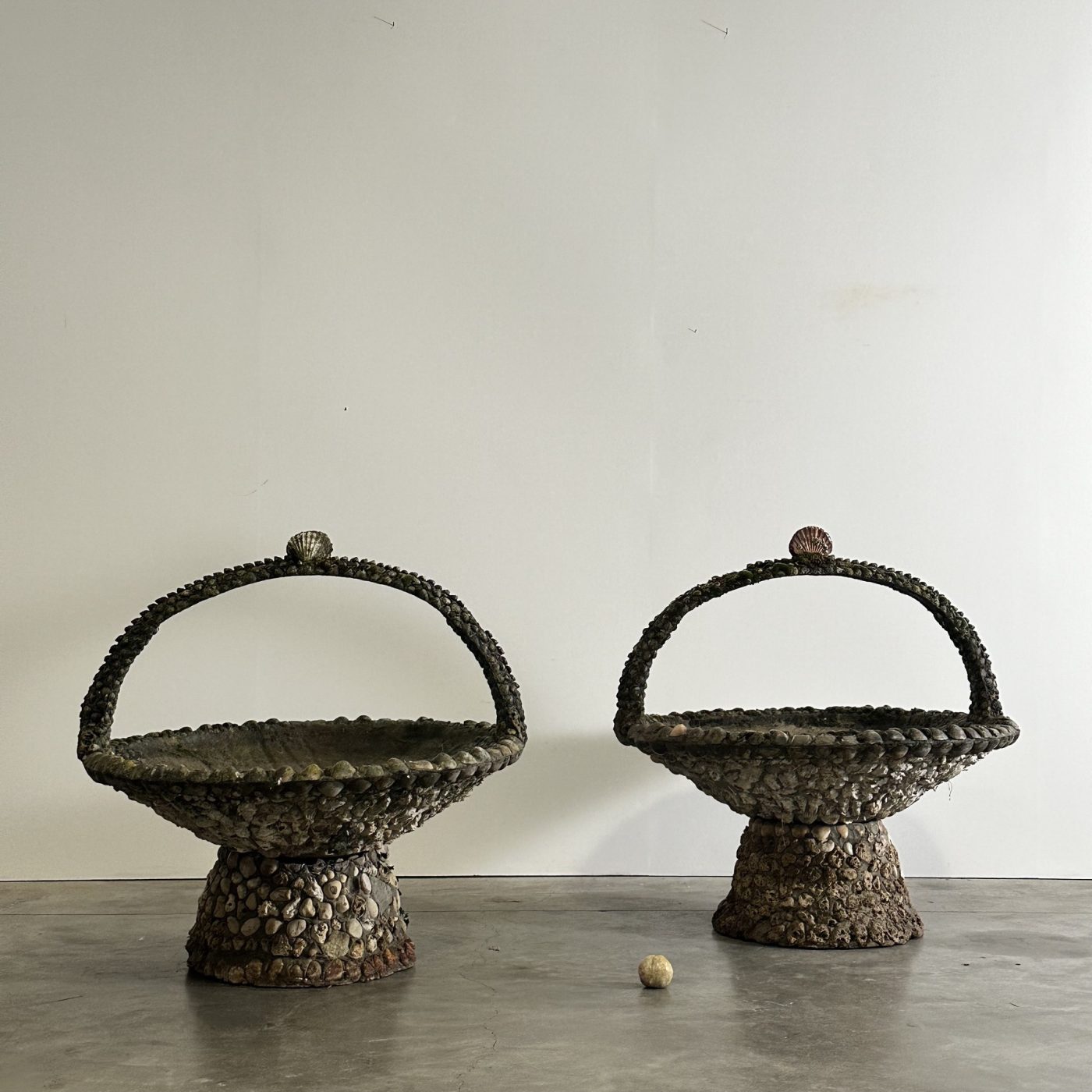 objet-vagabond-shell-planters0002