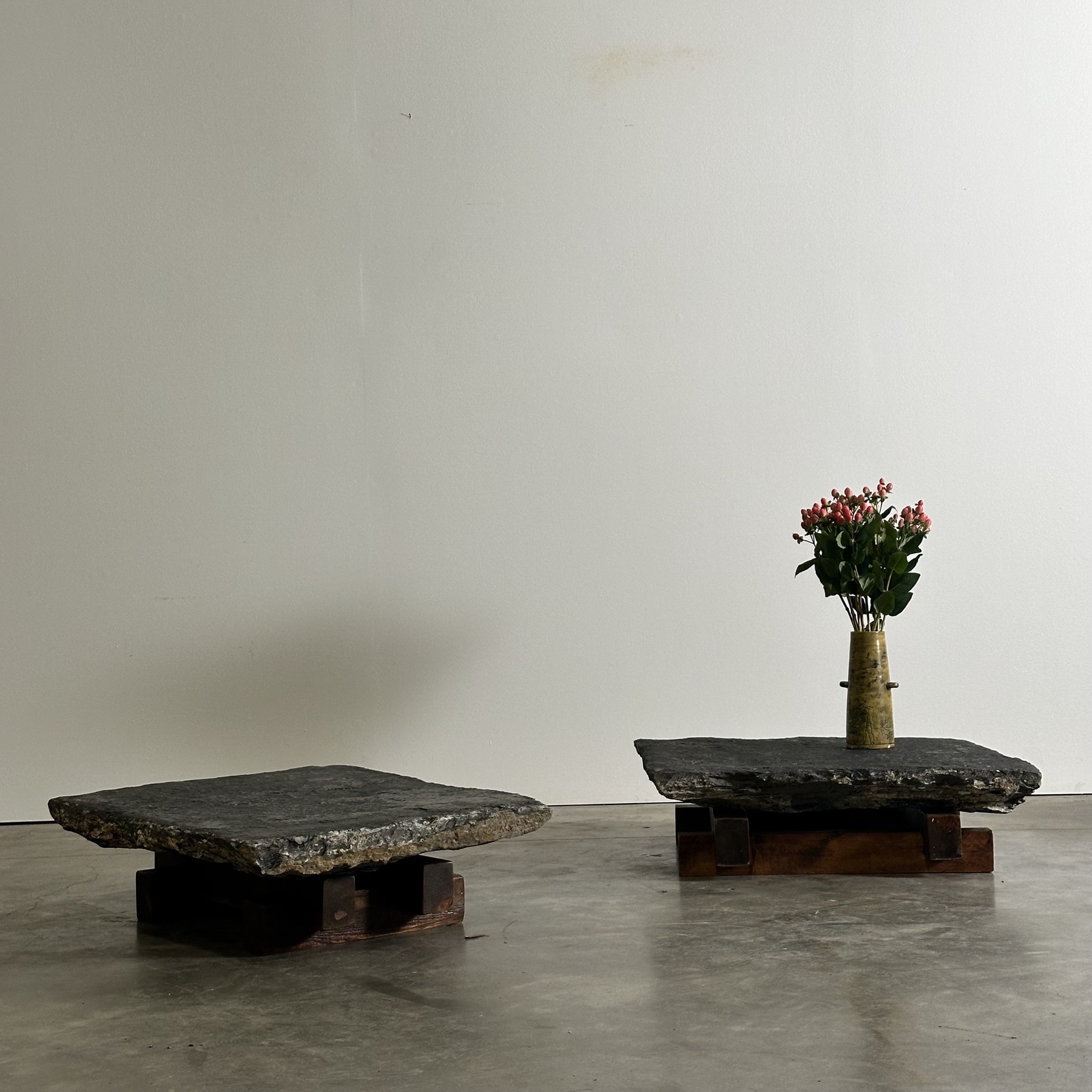 objet-vagabond-stone-coffeetables0005