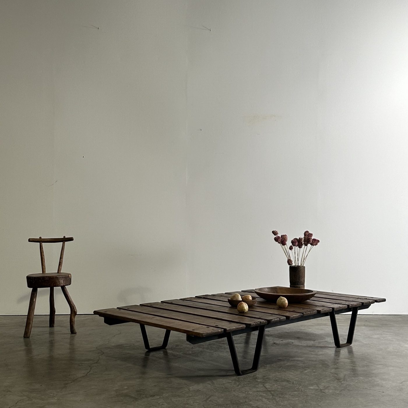 objet-vagabond-indutrial-coffeetable0000