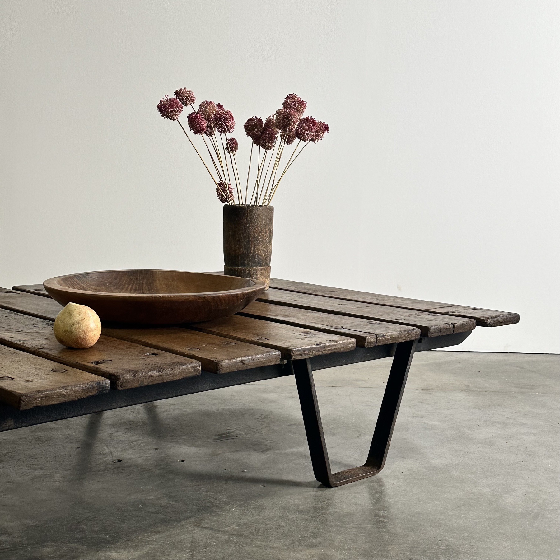 objet-vagabond-indutrial-coffeetable0001