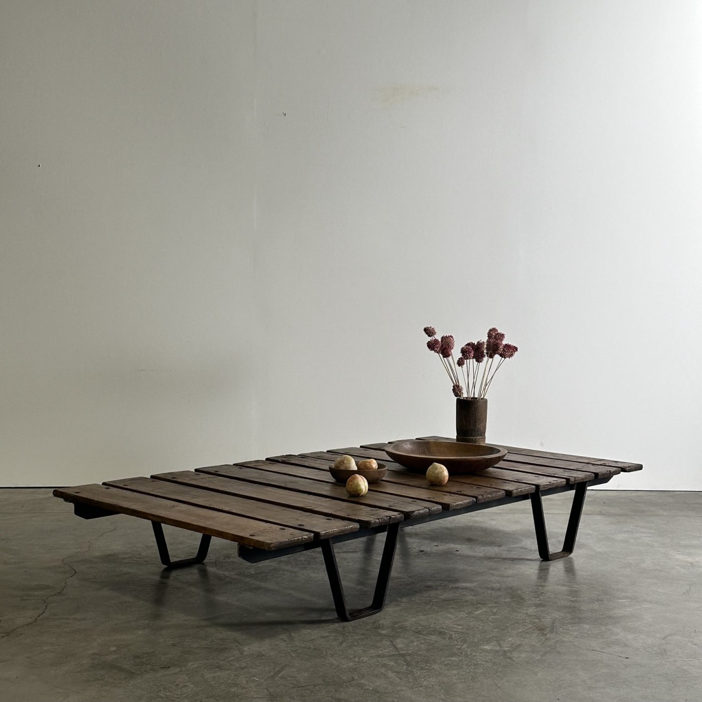 objet-vagabond-indutrial-coffeetable0010